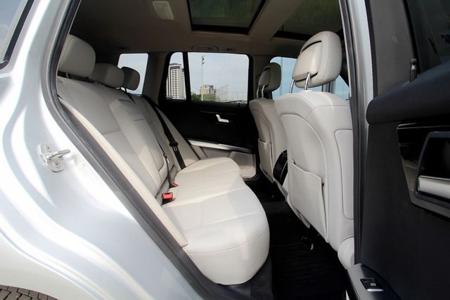 {誠可議 輕鬆擁有}14年式 GLK350 銀~豐隆嚴選0頭款低月付專案~  第10張相片