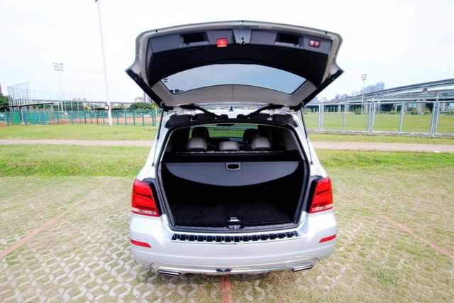 {誠可議 輕鬆擁有}14年式 GLK350 銀~豐隆嚴選0頭款低月付專案~  第12張相片