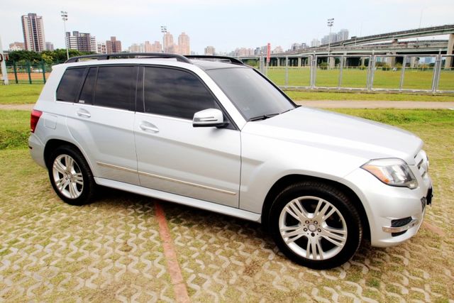 {誠可議 輕鬆擁有}14年式 GLK350 銀~豐隆嚴選0頭款低月付專案~  第16張相片