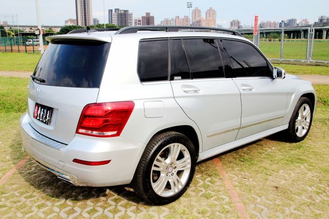 {誠可議 輕鬆擁有}14年式 GLK350 銀~豐隆嚴選0頭款低月付專案~  第18張相片