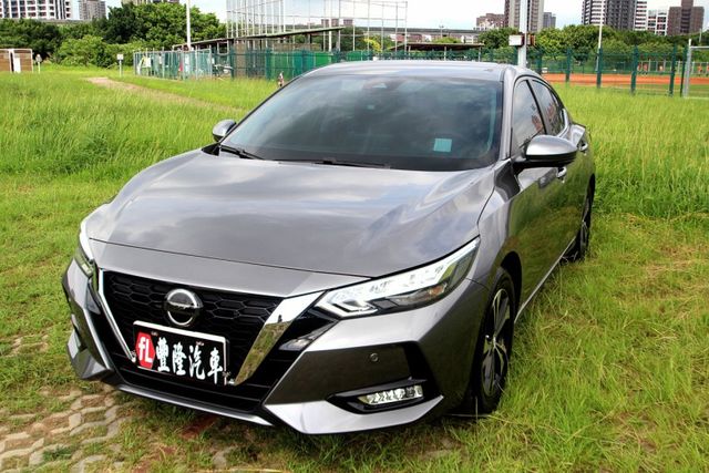 {跑1萬 尊爵版 原漆}24年式 SENTRA1.6灰~豐隆嚴選0頭款專案  第1張相片