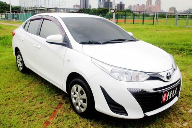 *{跑2.5萬 原漆}21年式VIOS1.5白~豐隆嚴選0頭款低月付專案~*  第15張相片