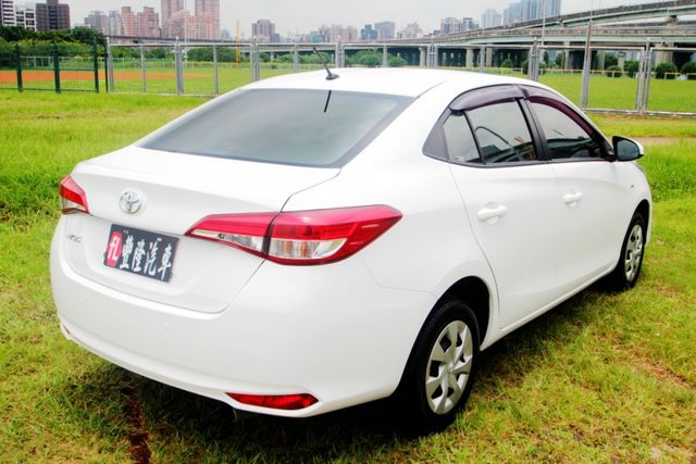 *{跑2.5萬 原漆}21年式VIOS1.5白~豐隆嚴選0頭款低月付專案~*  第19張相片