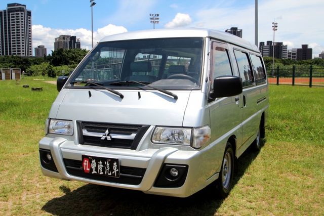 {跑7.8萬 內外新}18年 DELICA2.4銀~豐隆嚴選0頭款低月付專案  第1張相片