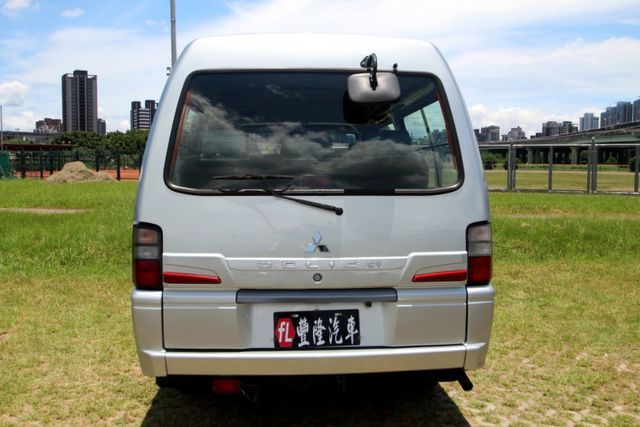 {跑7.8萬 內外新}18年 DELICA2.4銀~豐隆嚴選0頭款低月付專案  第4張相片