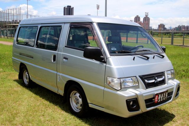 {跑7.8萬 內外新}18年 DELICA2.4銀~豐隆嚴選0頭款低月付專案  第13張相片