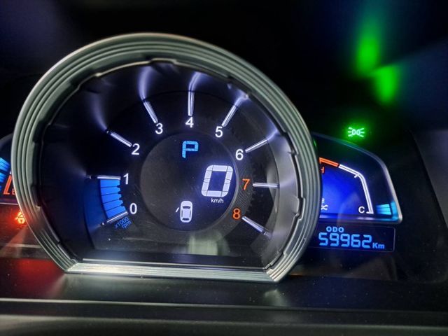 *{跑6萬 內外新}18年 U6 1.8GT白~豐隆嚴選0頭款低月付專案~*  第3張相片
