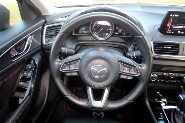 {只跑9萬 旗艦款}15年MAZDA2.0灰~豐隆嚴選0頭款低月付專案~  第3張相片