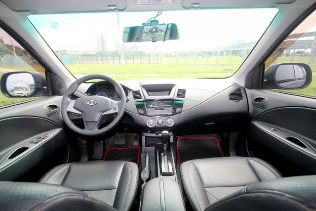 {原鈑件 跑8萬}20年ZINGER2.4銀~豐隆嚴選0頭款低月付專案~  第1張相片