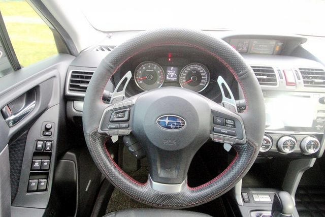 {跑9萬 原鈑件}15年式FORESTER2.0XT紅~豐隆嚴選0頭款低月付專案~  第3張相片