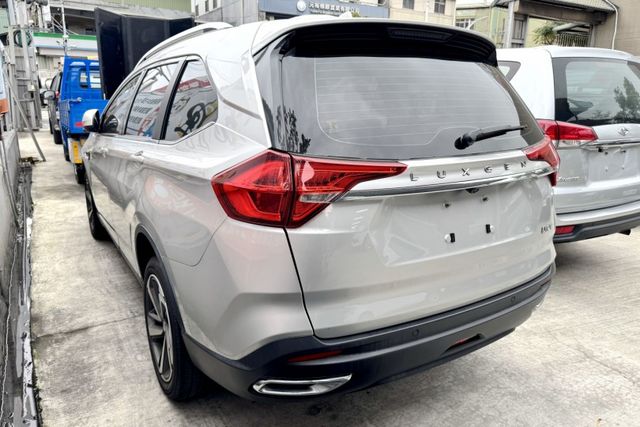 {跑7萬 原鈑件}20年URX1.8銀~豐隆嚴選0頭款低月付專案~  第10張相片