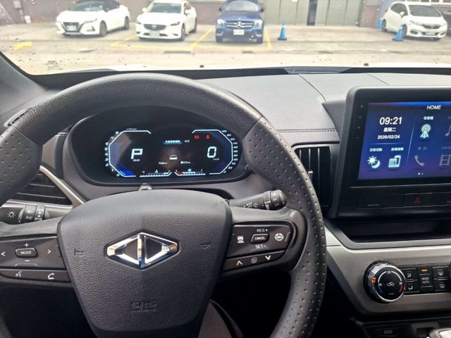 {七人座 原漆 只跑7千}24年ZINGER1.5白~豐隆嚴選0頭款低月付專案~*  第3張相片