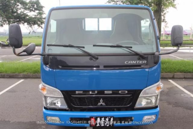 {11.5呎 跑28萬}10年式CANTER3.0藍~豐隆嚴選0頭款低月付專案~  第6張相片