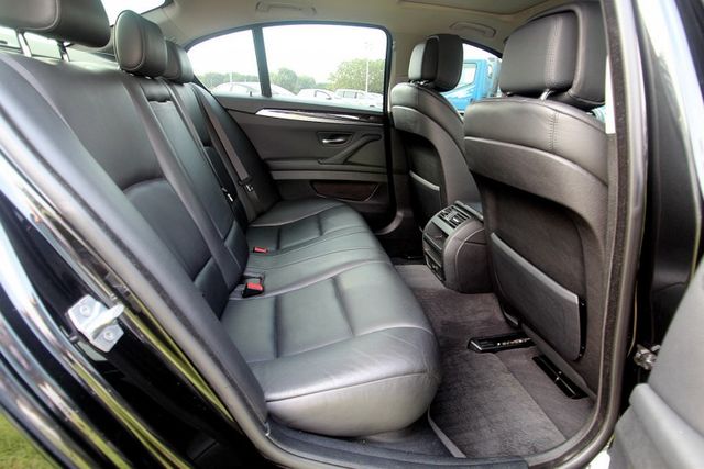 {雙認證 內外如新}13年BMW520i黑~豐隆嚴選0頭款低月付專案~  第10張相片