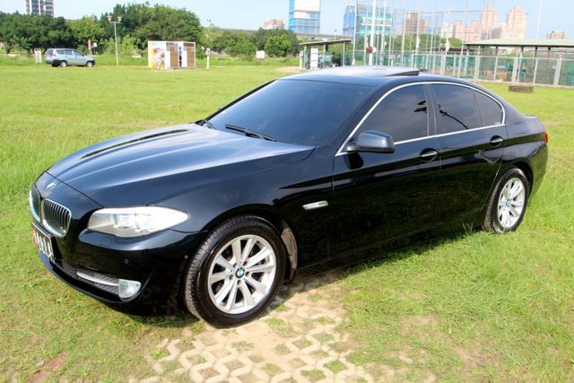 {雙認證 內外如新}13年BMW520i黑~豐隆嚴選0頭款低月付專案~  第14張相片