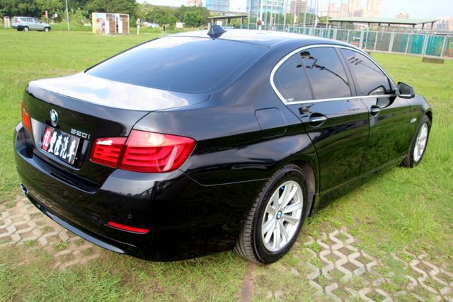 {雙認證 內外如新}13年BMW520i黑~豐隆嚴選0頭款低月付專案~  第17張相片