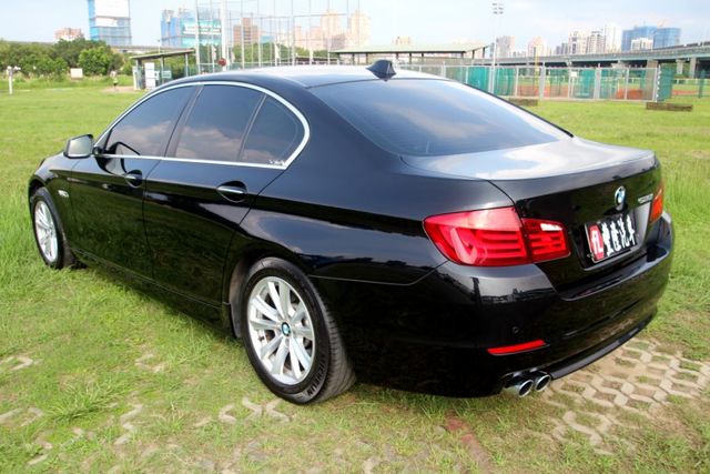 {雙認證 內外如新}13年BMW520i黑~豐隆嚴選0頭款低月付專案~  第19張相片