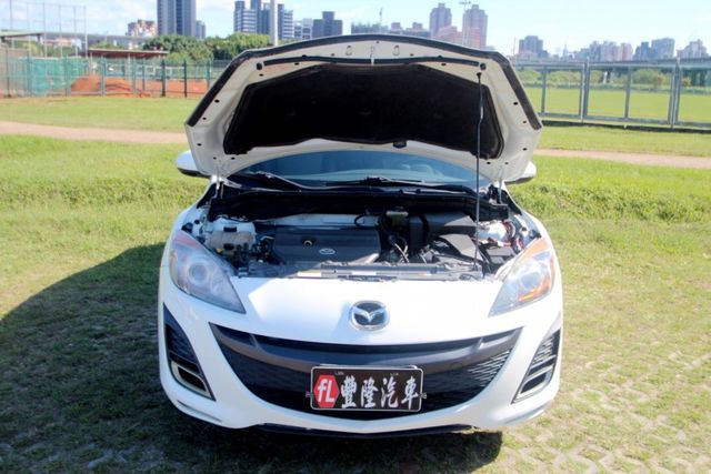 {原鈑件 只跑10萬}11年MAZDA3 白~豐隆嚴選0頭款低月付專案~  第11張相片