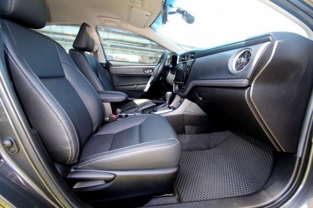 {原廠保養 只跑1.6萬}17年ALTIS1.8灰~豐隆嚴選0頭款低月付專案~  第9張相片