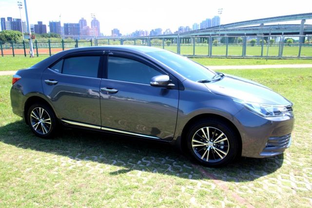 {原廠保養 只跑1.6萬}17年ALTIS1.8灰~豐隆嚴選0頭款低月付專案~  第16張相片