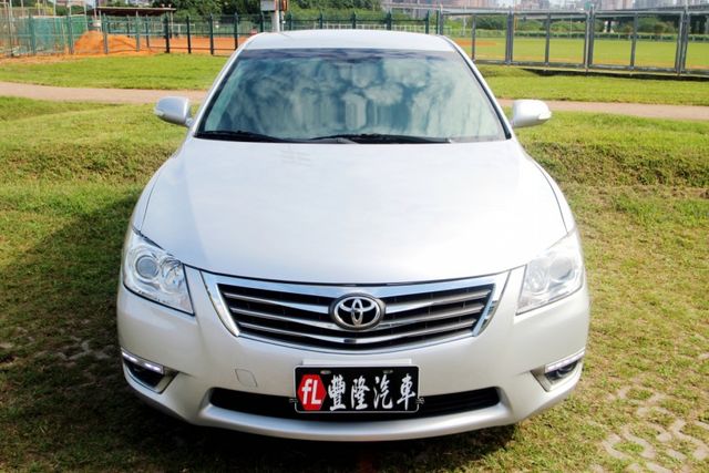 {跑19萬 原鈑件}10年式CAMRY2.4G白~豐隆嚴選0頭款低月付專案~  第12張相片