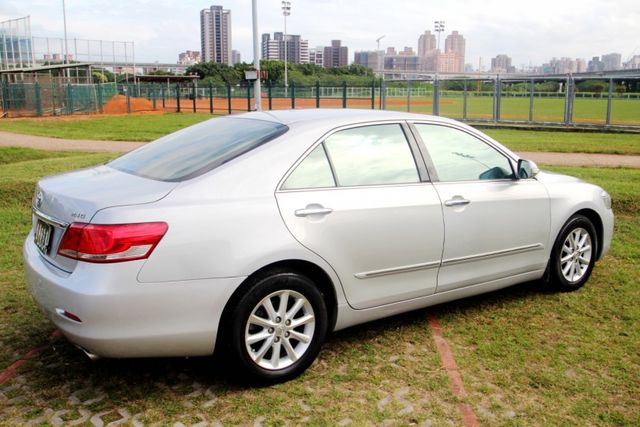 {跑19萬 原鈑件}10年式CAMRY2.4G白~豐隆嚴選0頭款低月付專案~  第18張相片
