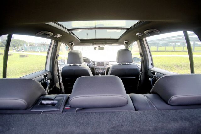 {一手車 原鈑件}17年GOLF Sportsvan 280RLine白~豐隆嚴選0頭款低月付專案~  第10張相片
