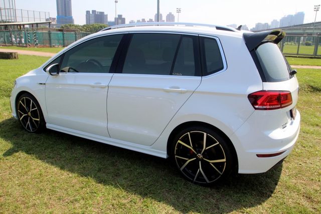 {一手車 原鈑件}17年GOLF Sportsvan 280RLine白~豐隆嚴選0頭款低月付專案~  第20張相片