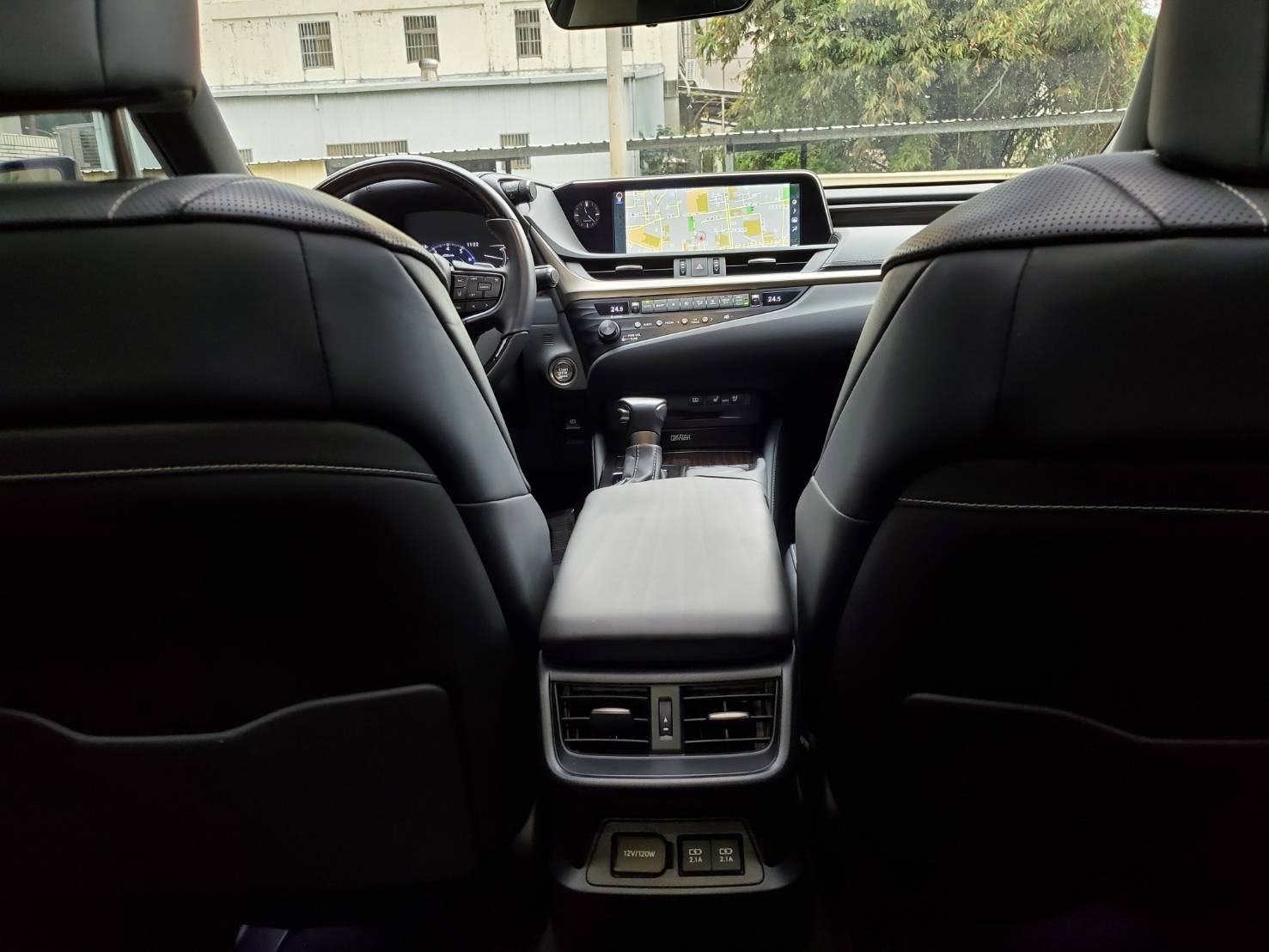 2018 ES250 旗艦版 全車原漆 原版件 原廠保養 ACC 全景  第15張相片