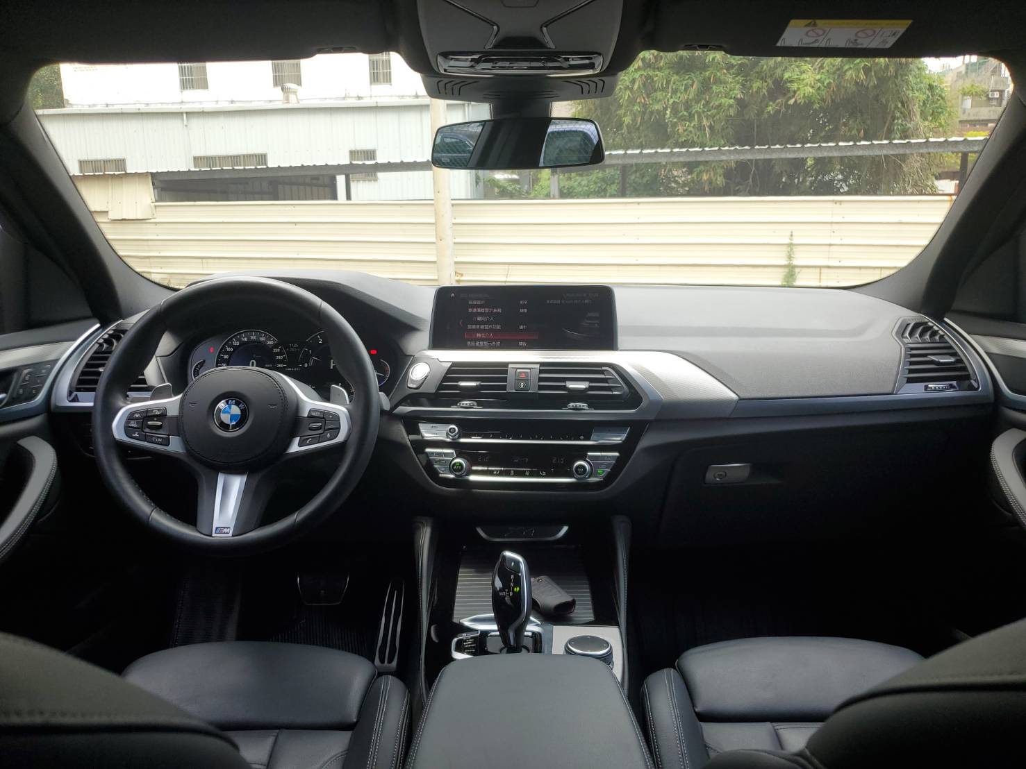 G02 X4 30i M運動版 原廠保固內 BBS鍛造框 全車碳纖維套件 一手車  第11張相片