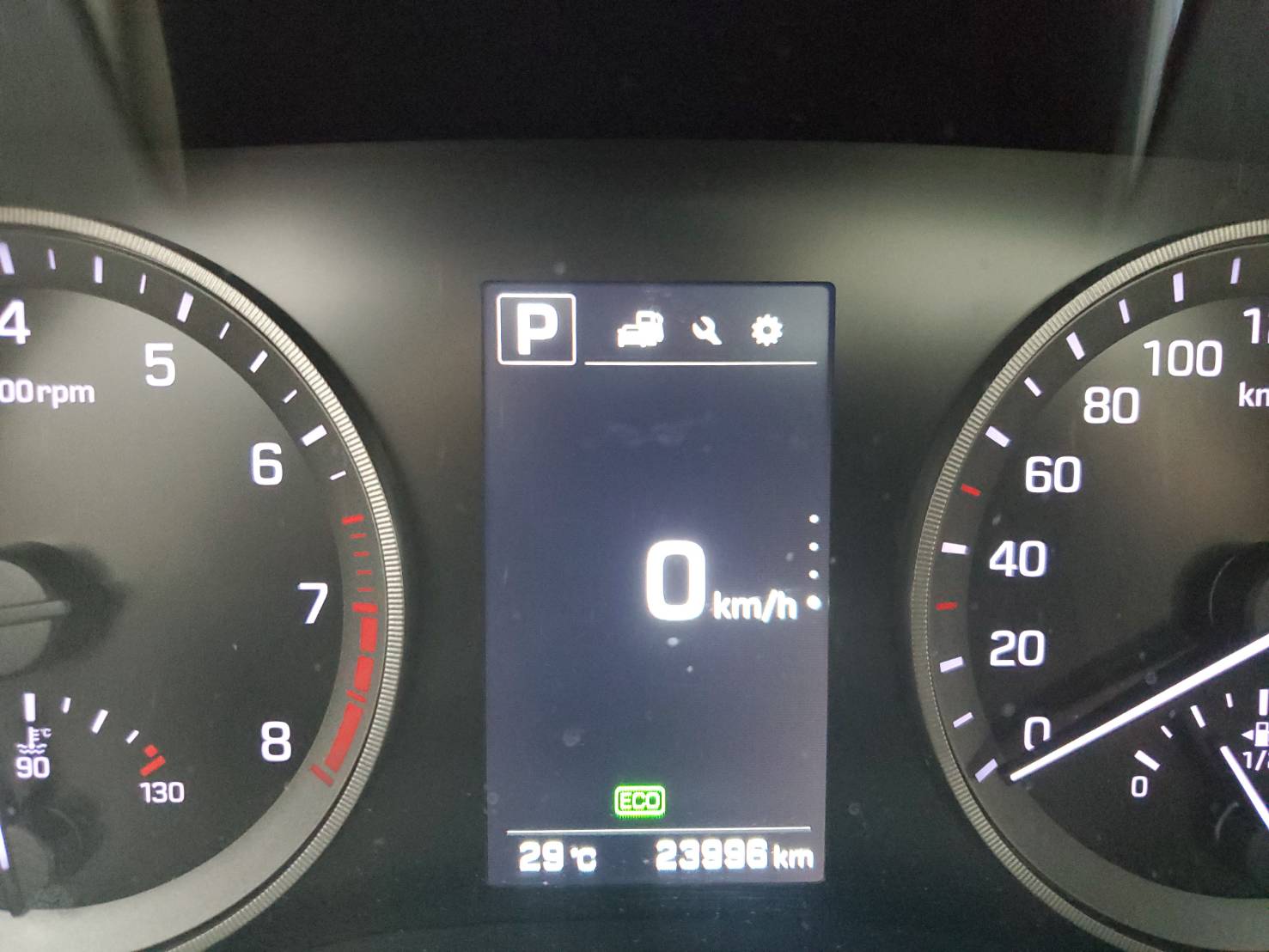 2018年 Tuscon 1.6T 汽油旗艦版 全車原漆 原版件 全景天窗  第5張相片