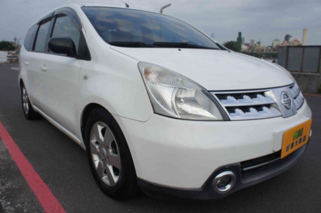 NISSAN日產 LIVINA  第3張相片