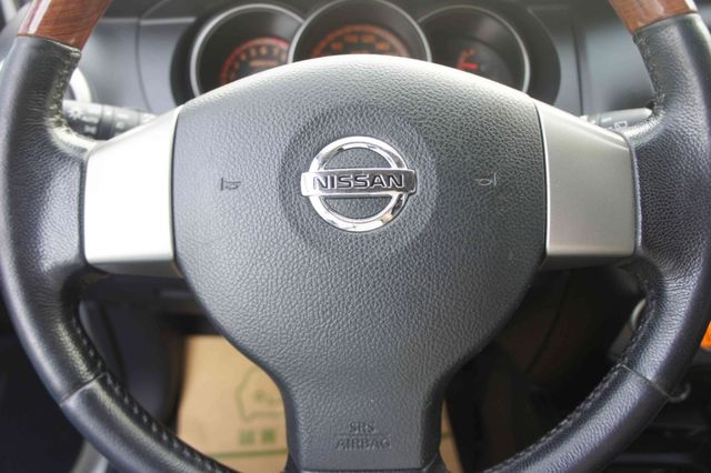 NISSAN日產 LIVINA  第5張相片