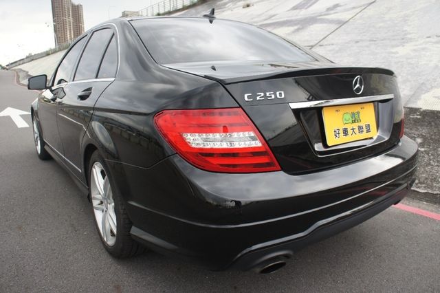 M-BENZ賓士 C250  第15張相片