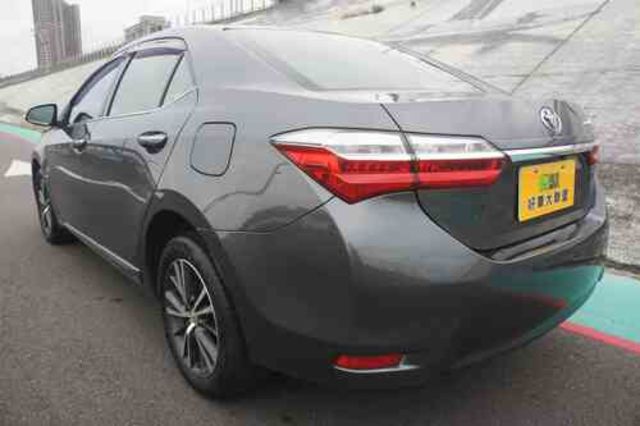 TOYOTA豐田 ALTIS  第17張相片