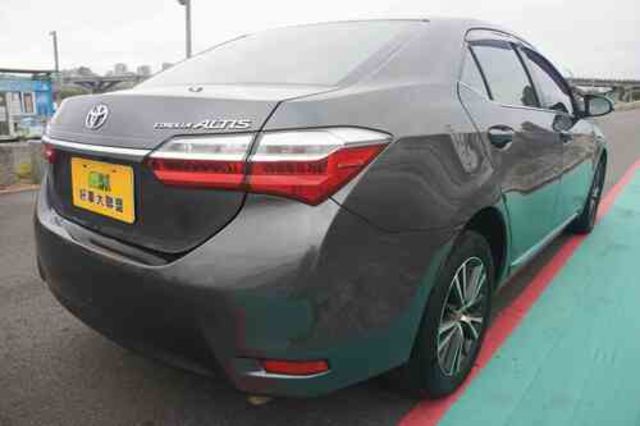 TOYOTA豐田 ALTIS  第19張相片