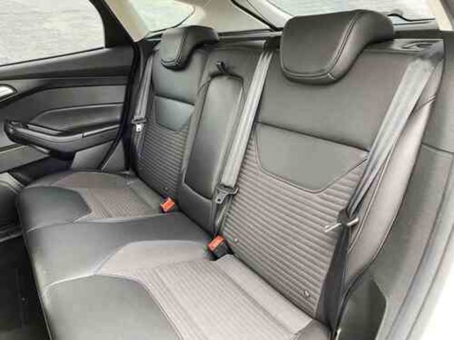 FORD福特 FOCUS  第13張相片