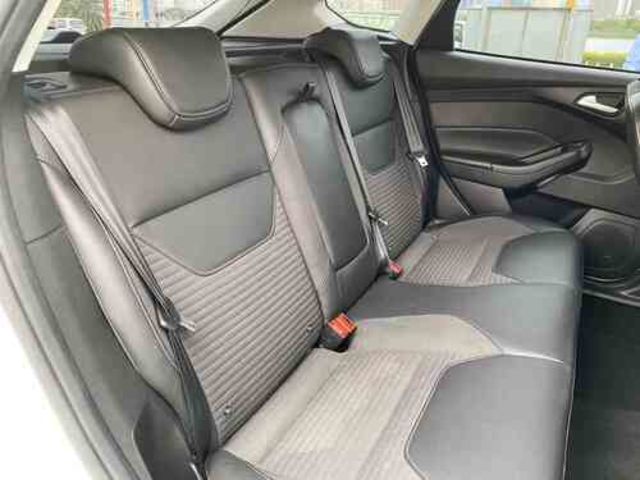 FORD福特 FOCUS  第15張相片
