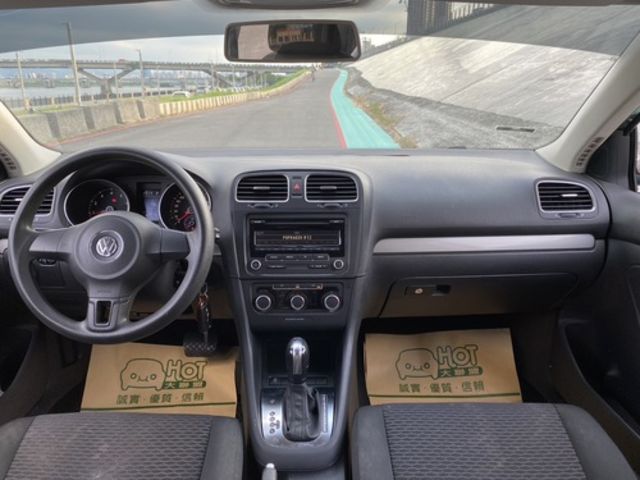 VOLKSWAGEN福斯 GOLF VARIANT  第11張相片