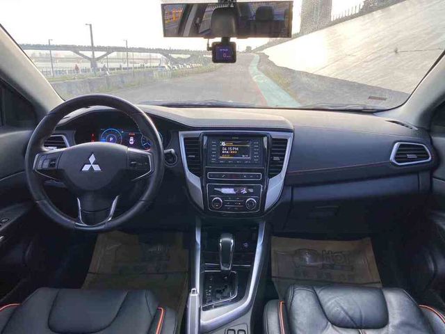 MITSUBISHI三菱 GRAND LANCER  第11張相片