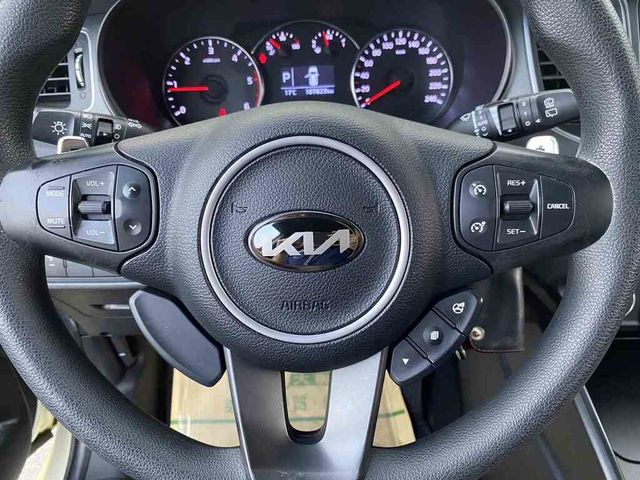 KIA起亞 EURO CARENS  第5張相片