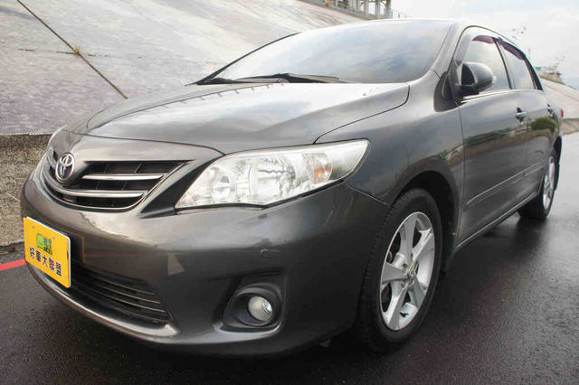 TOYOTA豐田 ALTIS  第1張相片