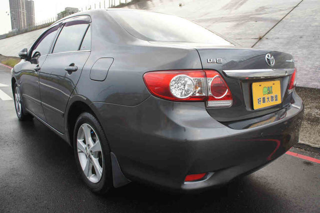TOYOTA豐田 ALTIS  第6張相片