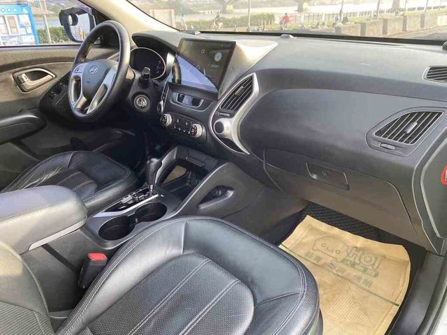 HYUNDAI現代 IX35  第21張相片