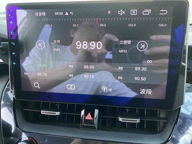TOYOTA豐田 COROLLA CROSS HYBRID  第13張相片