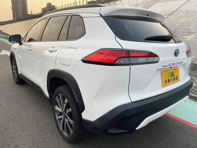 TOYOTA豐田 COROLLA CROSS HYBRID  第37張相片