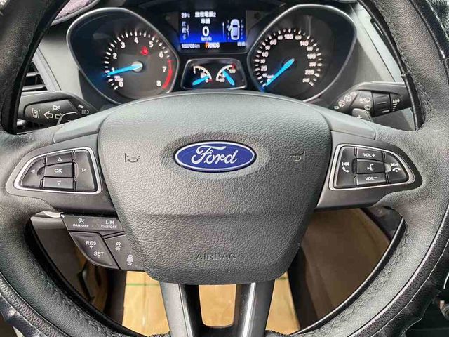 FORD福特 KUGA  第5張相片