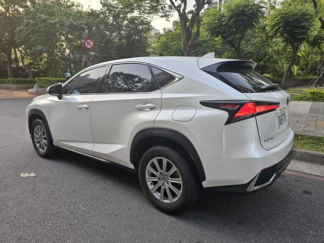 LEXUS凌志 NX200  第5張相片