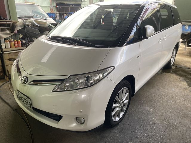 TOYOTA豐田 PREVIA  第1張相片