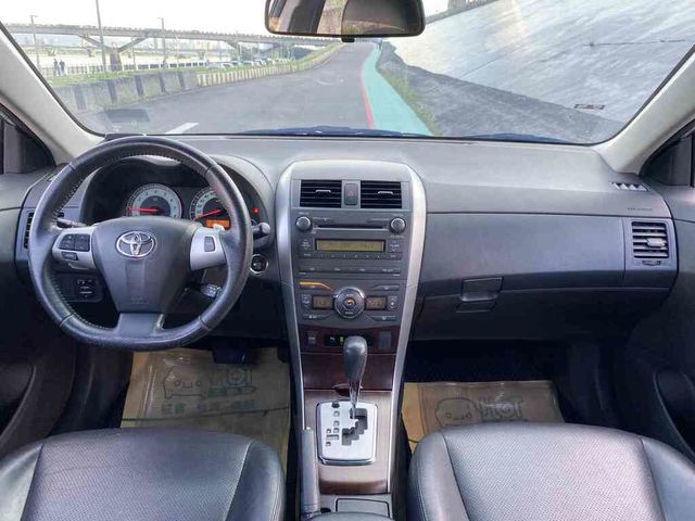 TOYOTA豐田 ALTIS  第10張相片